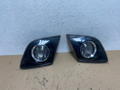 2004 to 2009 Mazda 3 Hatchback Left+Right Inner Tail Lights AE8837 DW0