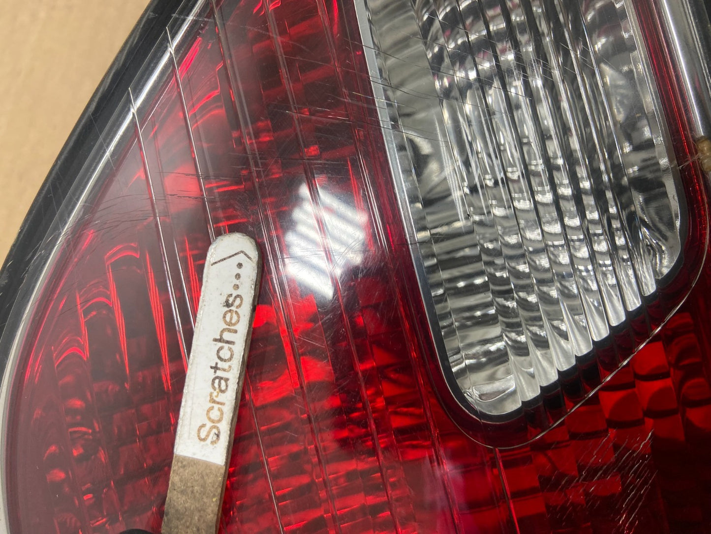 2002 2003 2004 Lexus ES300 ES330 Left Driver Lh Inner Tail Light AG8870 DW3