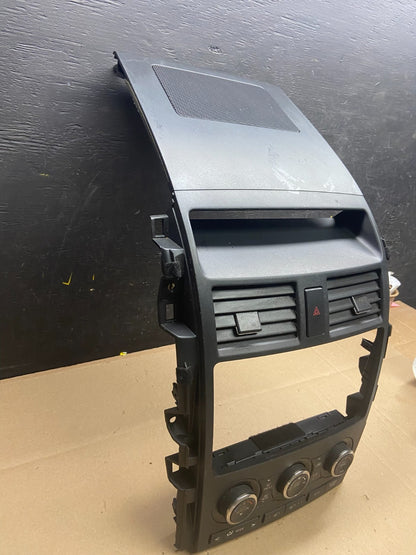2010 - 2015 Mazda CX-9 Radio Dash Trim Bezel W/Vent AC Climate Control T9146 DG1