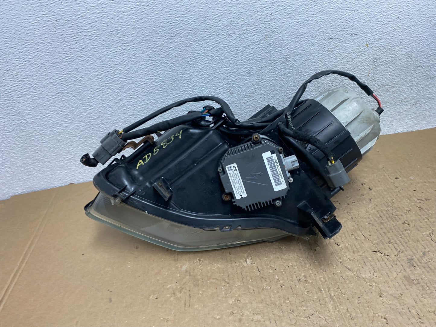 2007 2008 Nissan Maxima Right Passenger RH Headlight Xenon AD8834 DW7