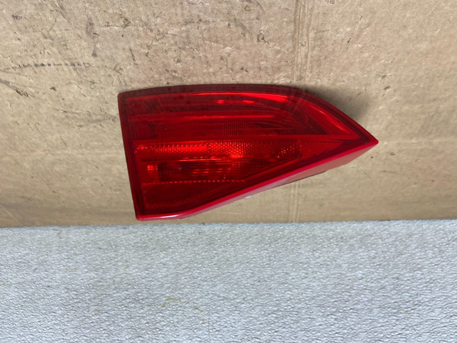2009 to 2012 Audi A4 Avant Left Driver Side LH Inner Tail Light Oem Y6145 DW0