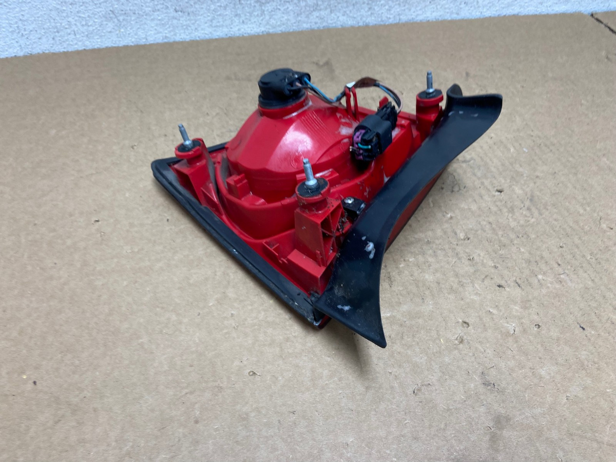 2008 - 2012 Chevrolet Malibu Right Passenger RH Side Tail Light AI3431 LK4