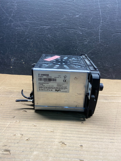 2013 to 2017 Chevrolet Traverse Am Fm Cd Player Radio Screen Display AE2546 DG2