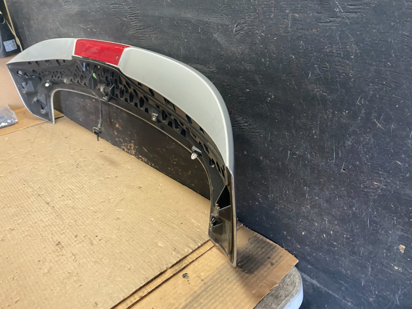 2012 to 2017 Ford Focus SE 4DR Hatchback Trunk Lid Spoiler Wing OEM s1563 DG9