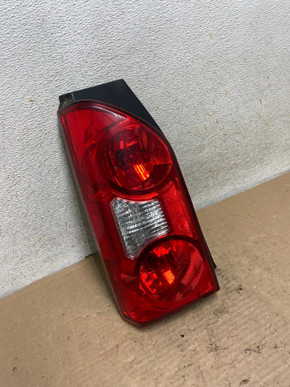 2005 to 2015 Nissan Xterra Tail light Left Driver Lh Side AI0991 LK2