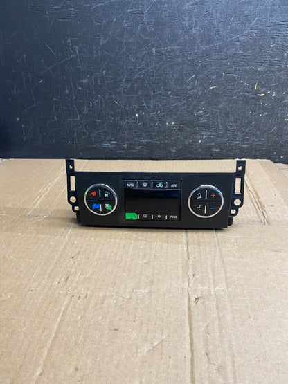 2007 to 2009 GMC Yukon Chevrolet Tahoe Climate Control A/C Panel AF2776 DG0