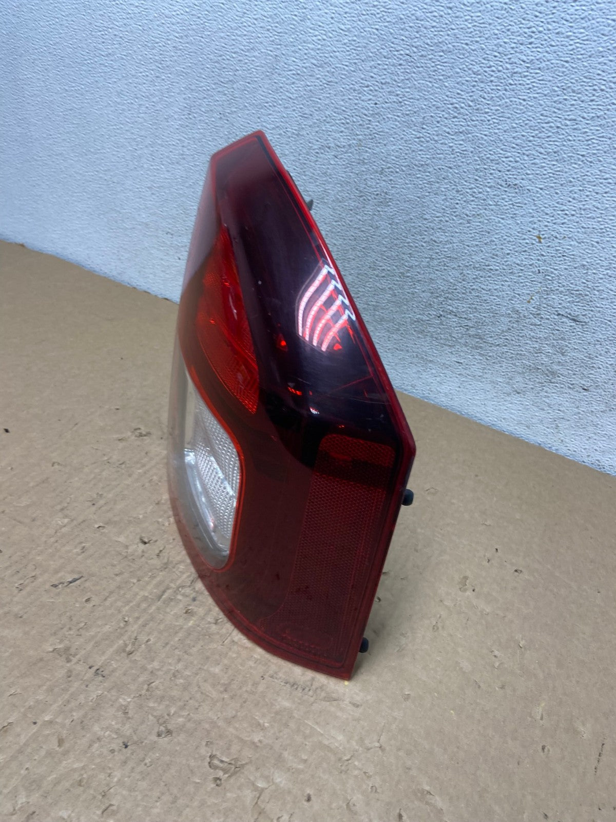 2014 - 2017 Jeep Compass Right Passenger Side Tail Light AF7465 LK1