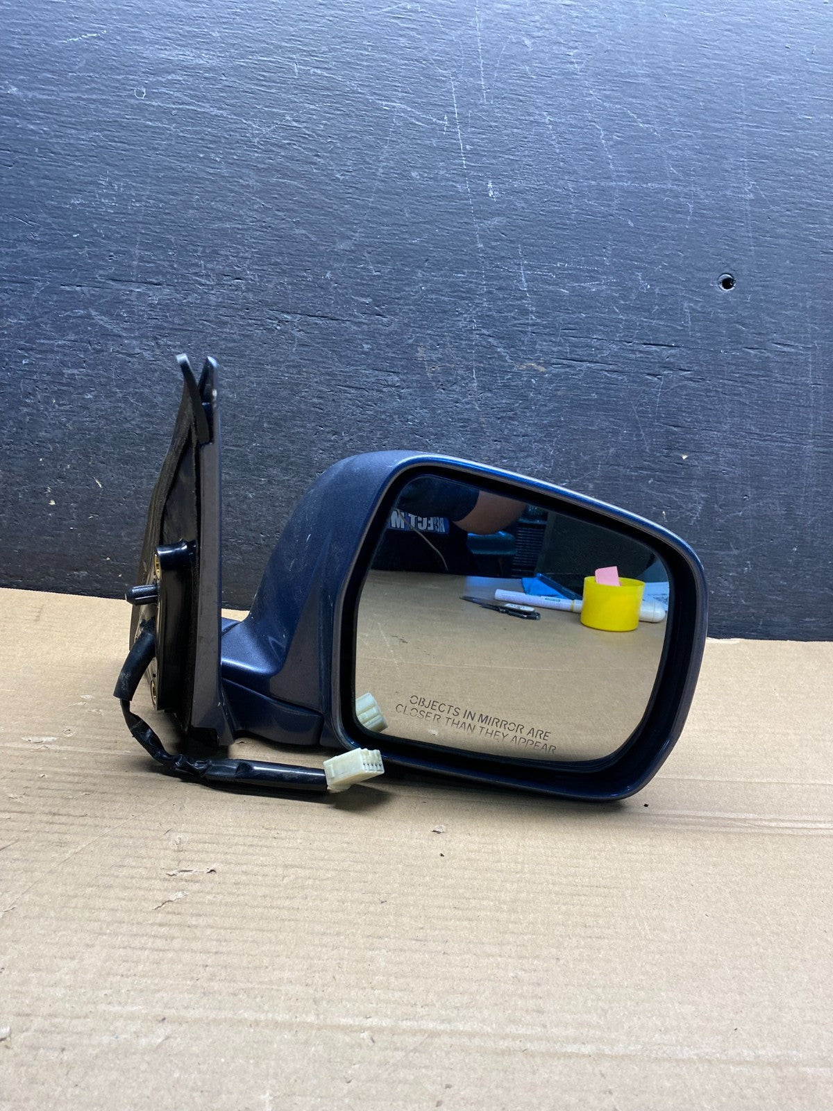 2001-2007 Toyota Highlander Right Passenger RH View Door Mirror AI7466 DG9