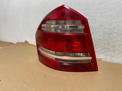 2007 to 2009 Mercedes GL-Class GL450 Left Driver LH Tail Light AG9135 LK1