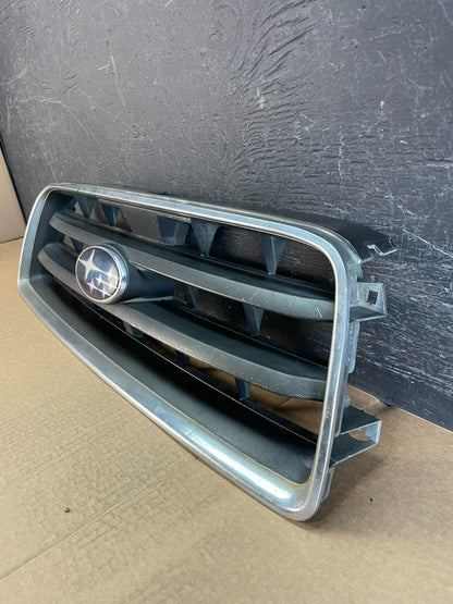 2003 to 2005 Subaru Forester Front Upper Grill Grille Aftermarket AF5178 DG1