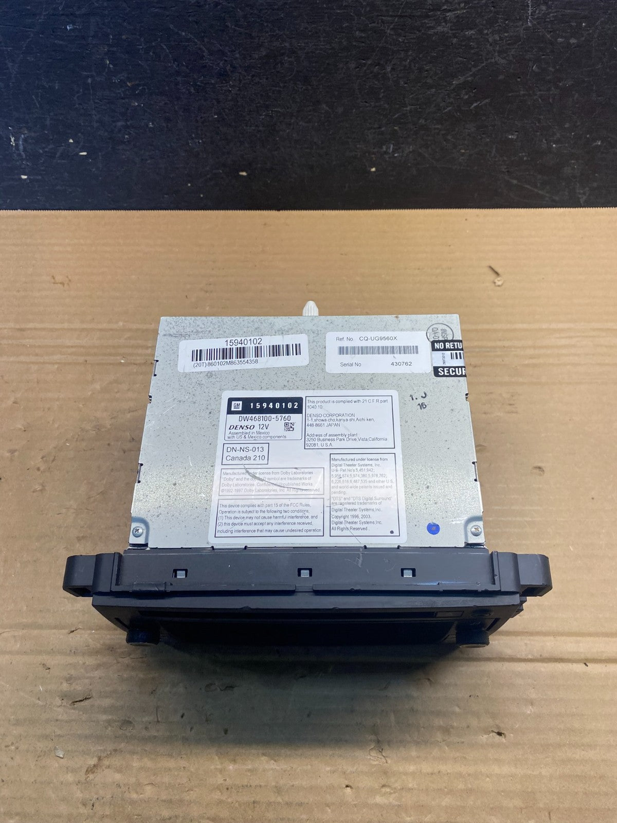 2007 to 2014 Chevrolet GMC Cadillac Radio Navigation Screen Display AE4800 DG3