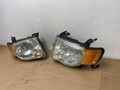 2008 to 2012 Ford Escape Headlights Left+Right Side Set Halogen AF4517 DW1