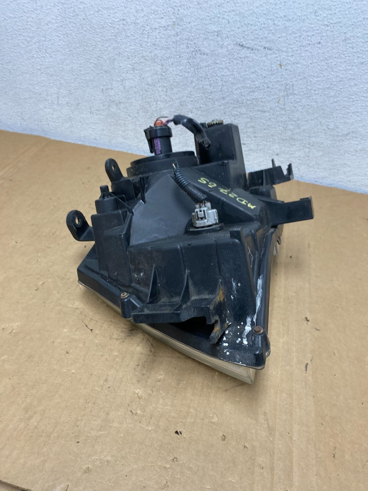 2005-2015 Nissan Xterra Right Passenger RH Headlight AD2765 DW7