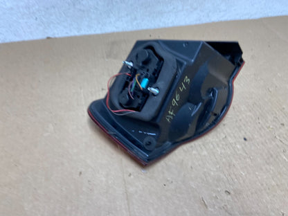 2008 2009 2010 Volkswagen Jetta Right Passenger RH Side Tail Light AF9643 DW5