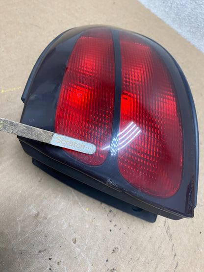 1998 to 1999 Ford Taurus Wagon Right Passenger RH Side Tail Light OEM W8605 DW3