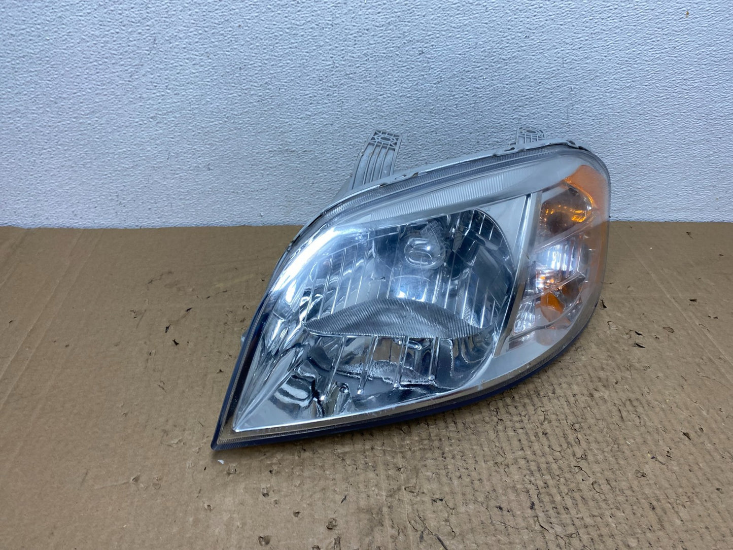 2007 - 2011 Chevrolet Aveo Ntbk Left Driver LH Headlight Halogen AC4082 DW2