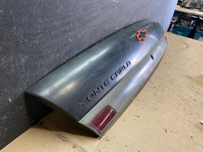 1995-1999 Chevrolet Monte Carlo Trunk Lid Panel Brake Light Bar Cover u6438 DG2
