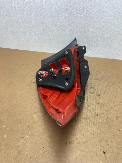 2003 2004 2005 Honda Accord Coupe Right Passenger Rh Tail Light AC3733 DW4