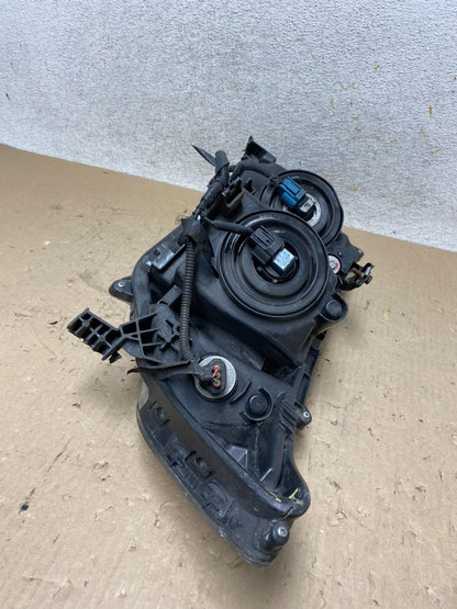 2011 to 2013 Honda Odyssey Front Right Passenger Headlight Halogen AJ2324 DW11