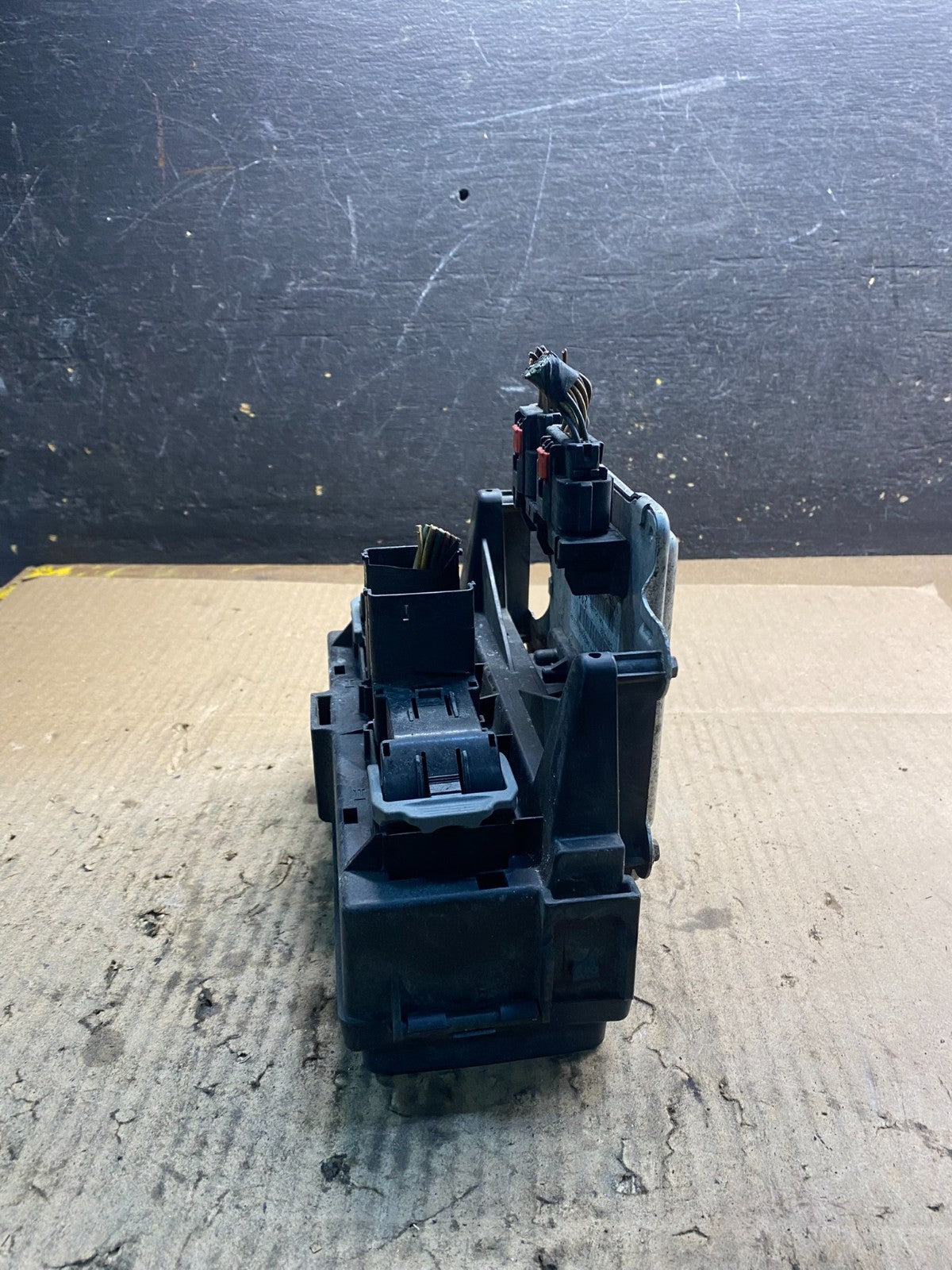 2007 2008 2009 Dodge Durango BCM Fusebox Fuse Box Relay Module Z5027DG3