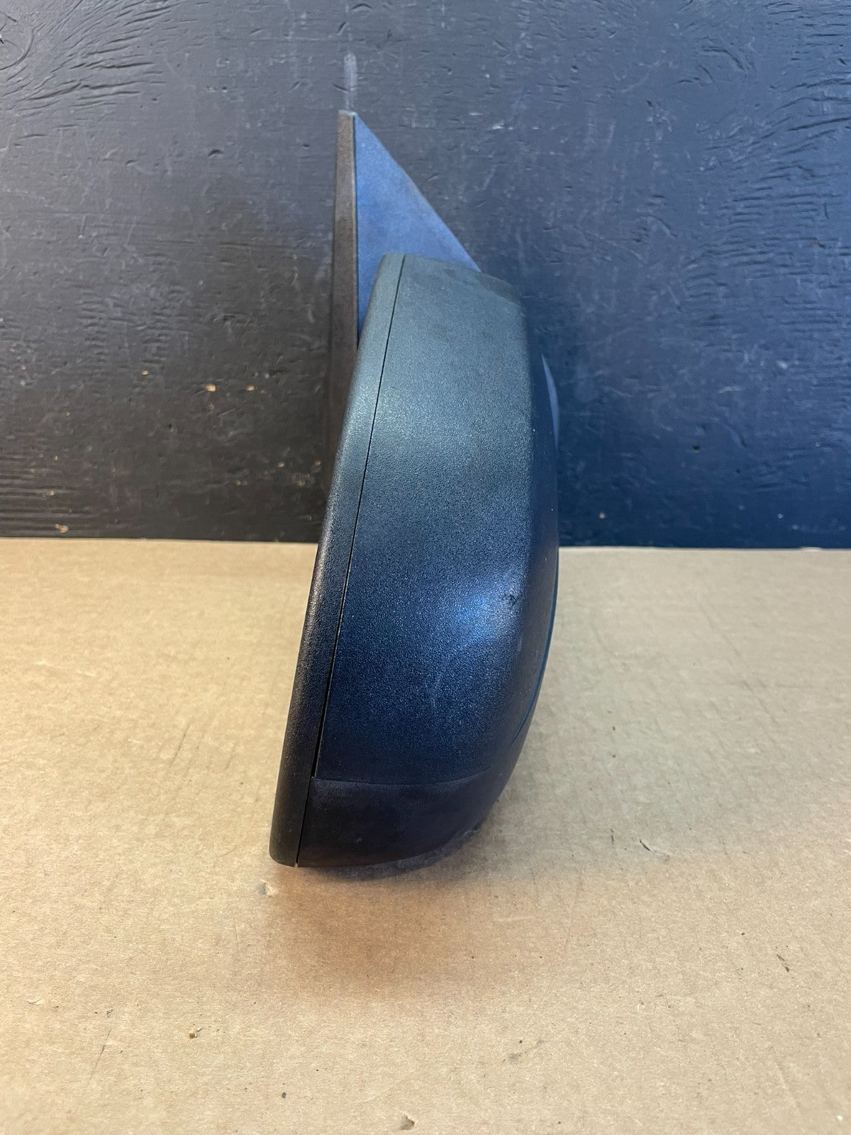 2007 - 2013 Chevrolet Silverado Sierra Right Passenger Side Mirror AC9992 DG8
