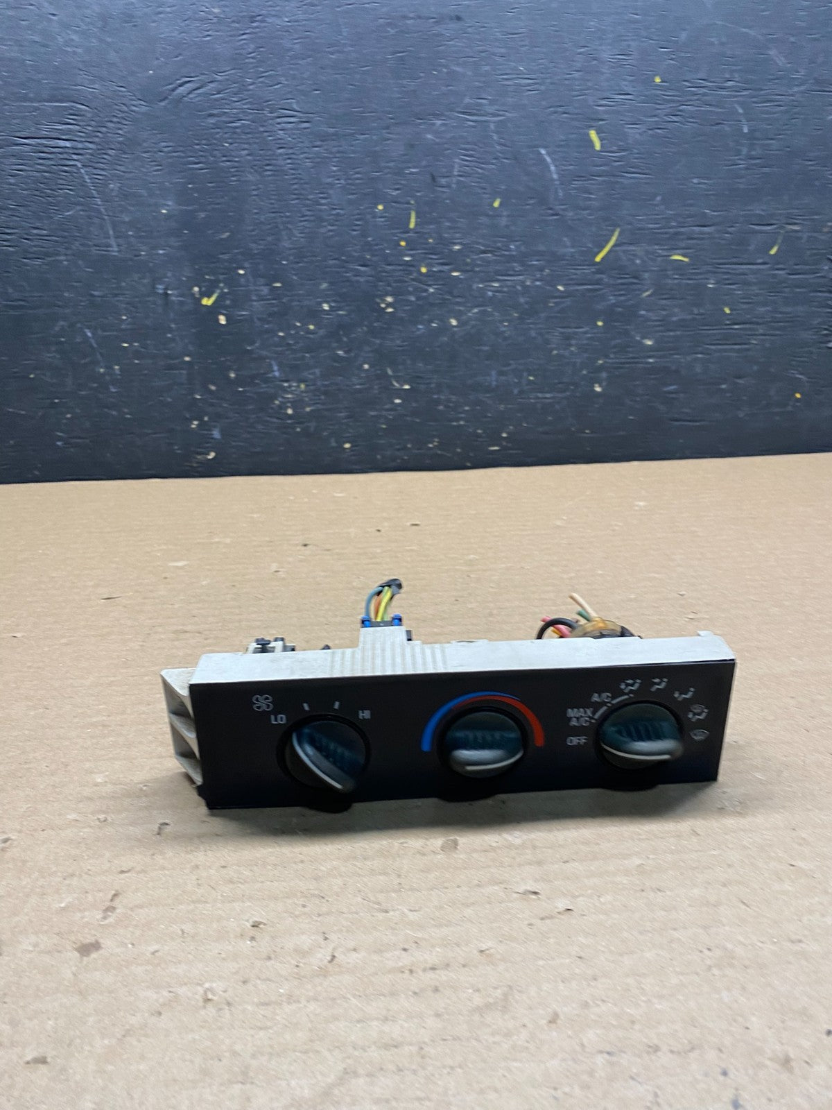 2001 - 2007 GMC Chevrolet Express 1500 Climate Control A/C S2703 DG0