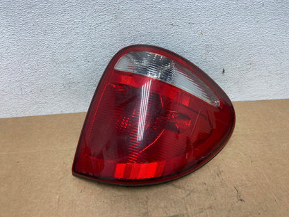 2004 - 2007 Dodge Grand Caravan Right Passenger Side Tail Light AD6345 LK0