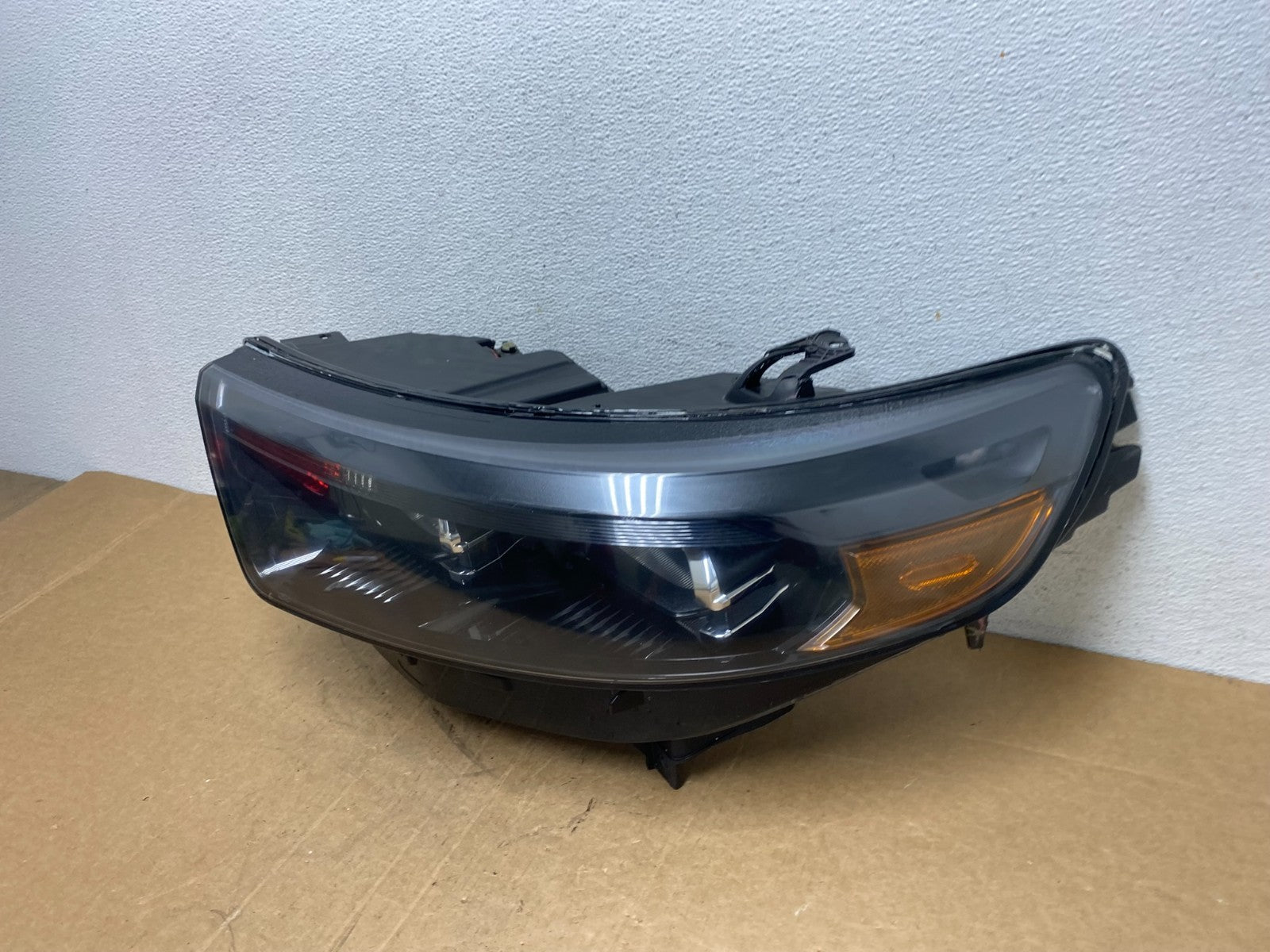 2020-2023 Ford Explorer Left Police Interceptor w/Module Headlight AD6172 DW1