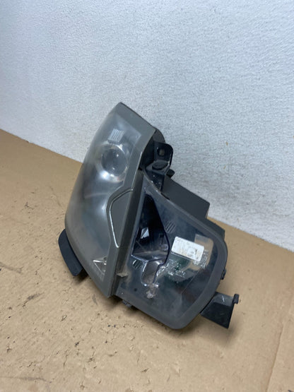 2003 to 2007 Cadillac CTS Right Passenger RH Halogen Headlight AG4412 DW1