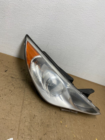 2011 - 2014 Hyundai Sonata Right Passenger Rh Side Headlight Halogen AC0227 DW1