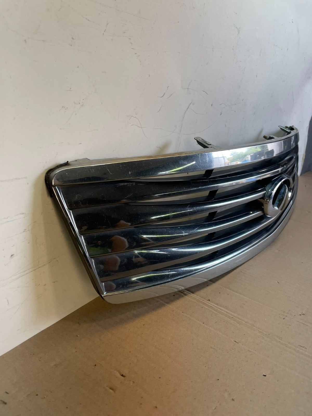 2007-2009 Infiniti G35 G37 Sedan Front Upper Grill Grille ag7714 DG2