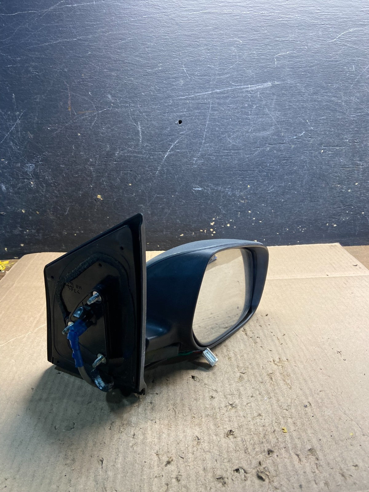 2006 to 2011 Toyota Yaris Right Passenger  RH Side View Door Mirror Z0623 MS9