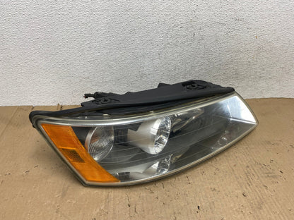 2006-2008 Hyundai Sonata Right Passenger Rh Side Headlight Halogen AE9313 LK2
