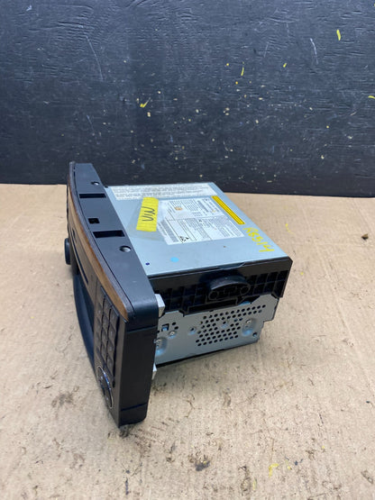 2006-2009 Mercedes W251 R350 Head Command Navigation Radio Player R8514 DG3