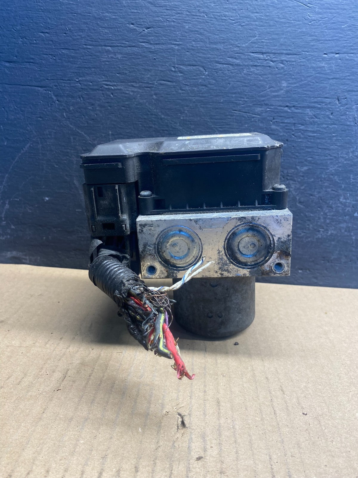 2009 2010 Ford E250 E350 Econoline Anti-Lock ABS Antilock Brake Pump ac8989 DG1