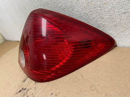 2005-2010 Pontiac G6 Sedan Right Passenger Side Tail Light AH0957 LK2