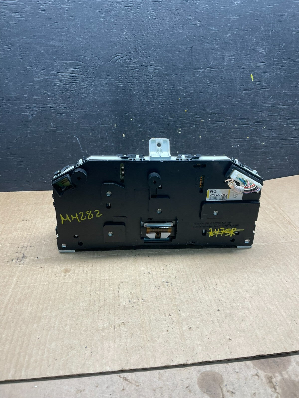 2011 to 2017 Nissan Quest Speedometer Cluster Gauge Dashboard M4282 DG4