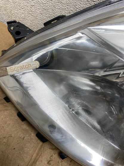 2004 - 2005 Toyota Prius Left Driver Lh Halogen Headlight V3002 DW5
