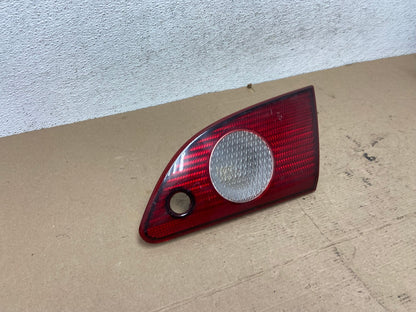 2001 2002 Toyota Corolla Right Passenger RH Side Inner Tail light AF4660 LK2