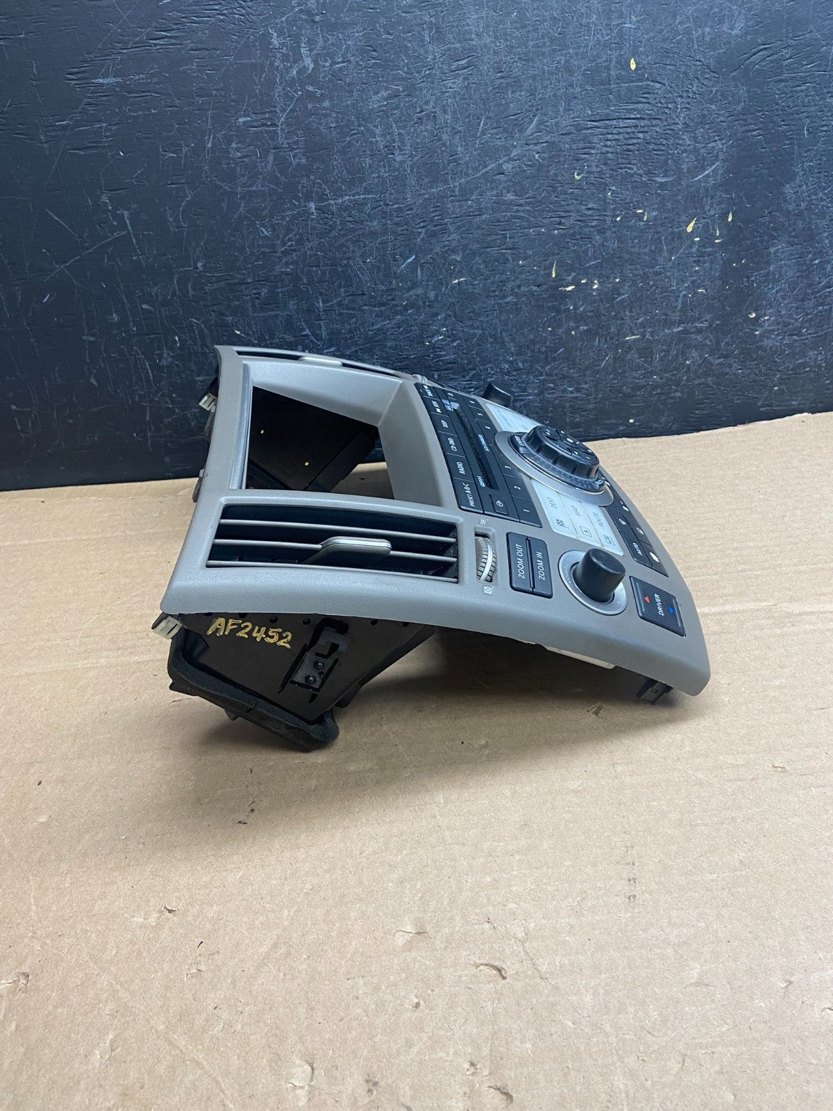 2006 to 2008 Infiniti FX35 Front Radio A/C Heater Switch Control Panel AF2452 DG1