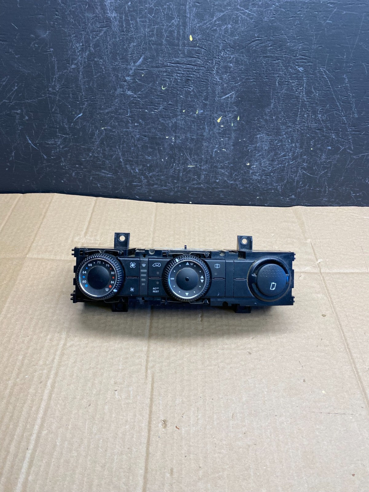 2011-2016 Chevrolet Cruze Radio XM CD MP Player Control Panel 94563269 AC9301 DG0