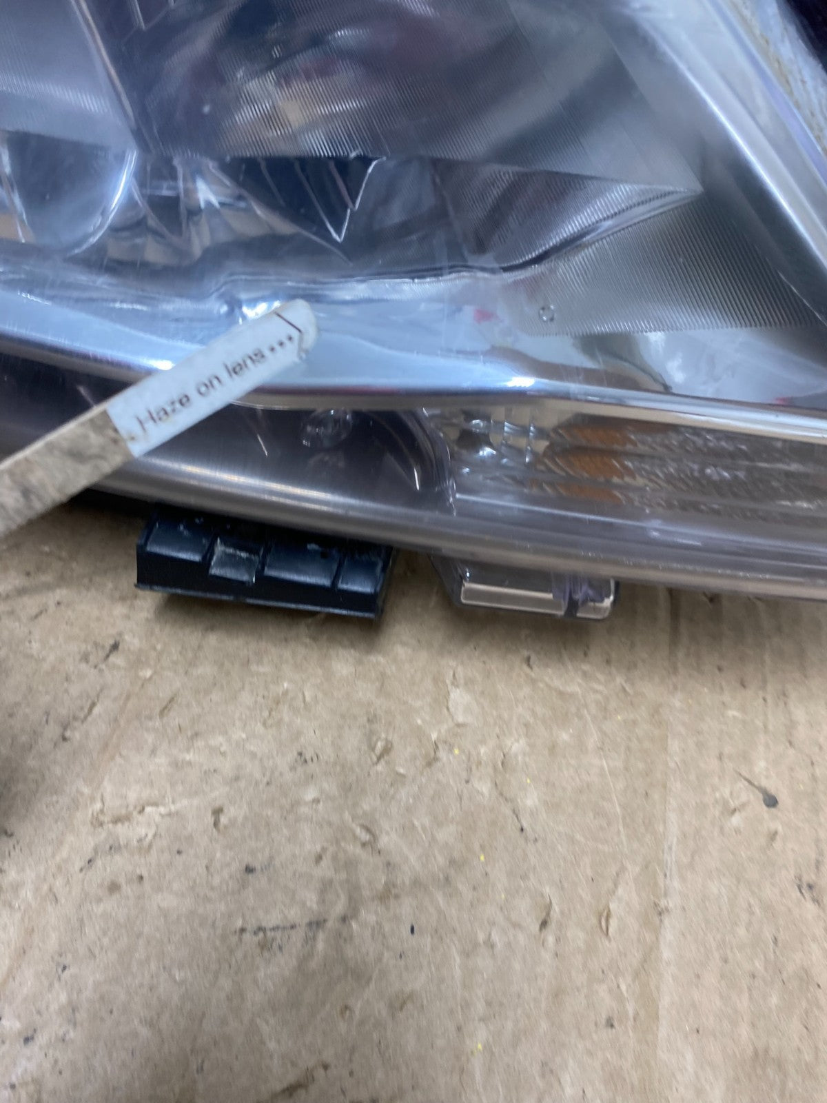2013 - 2015 Nissan Sentra W/LED Halogen Right Passenger Headlight AG2443 DW5