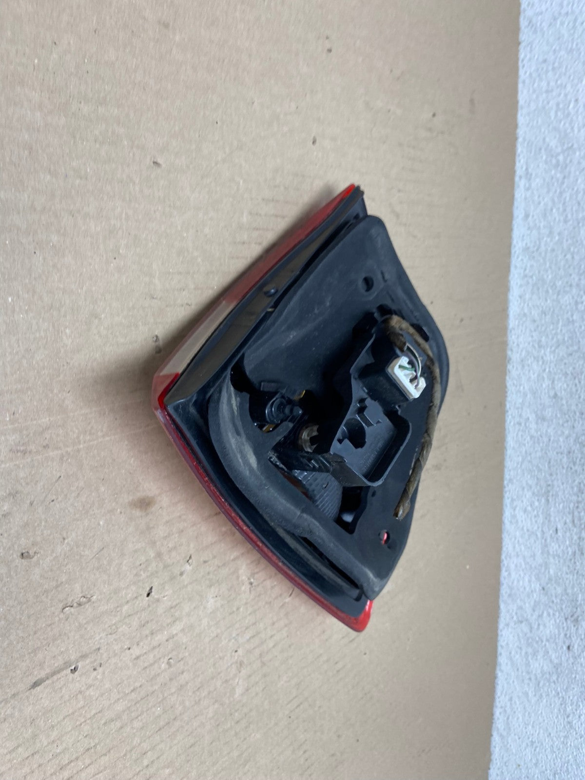 2013 to 2016 Ford C-Max Left Driver Side Tail light Inner AF5832 LK4