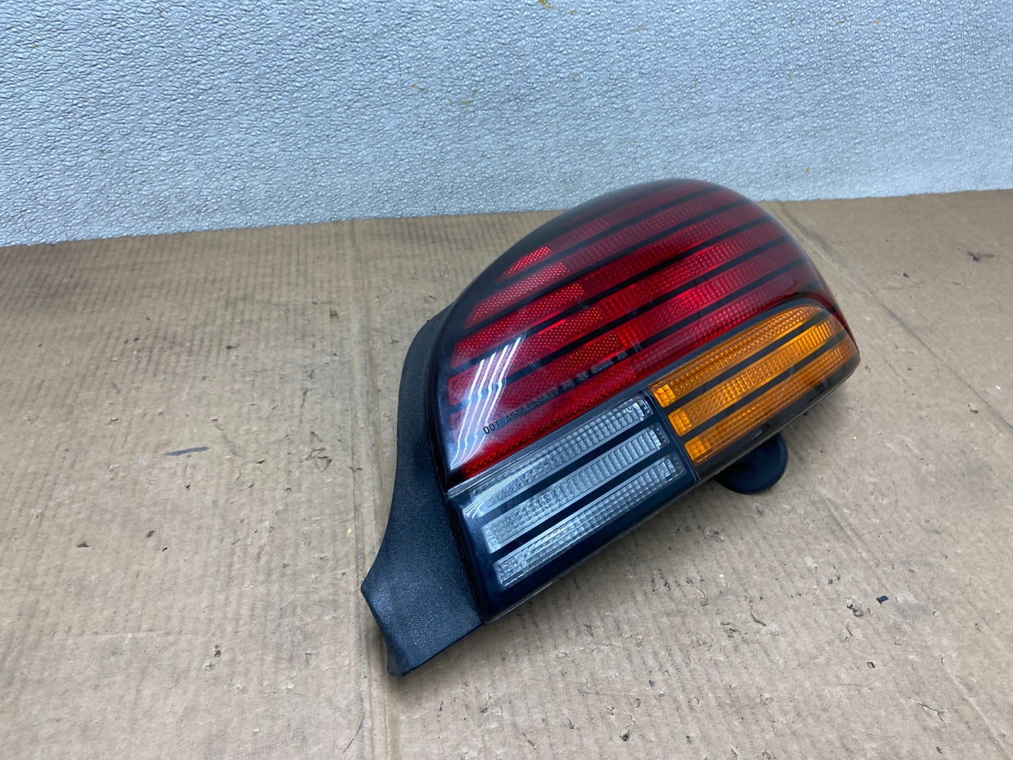 1996 to 1998 Pontiac Grand Am RH Passenger Side Tail Light OEM AA65972
