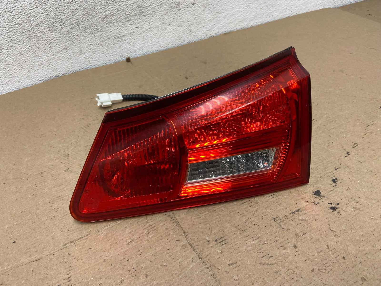 2006 - 2008 Lexus Is250 Is350 Right Passenger RH Inner Tail Light AF4849 LK0