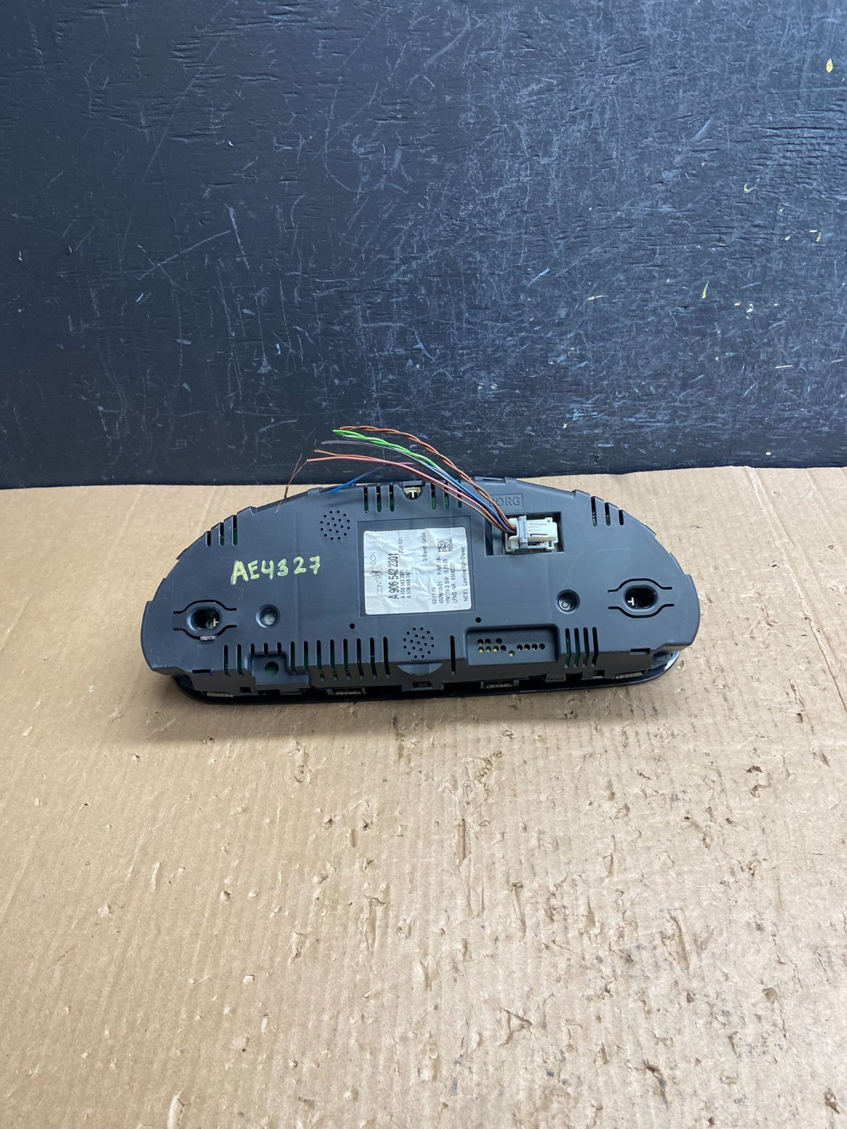 2007 to 2009 Sprinter 2500 3500 Instrument Speedometer Gauge Cluster AE4327 DW5
