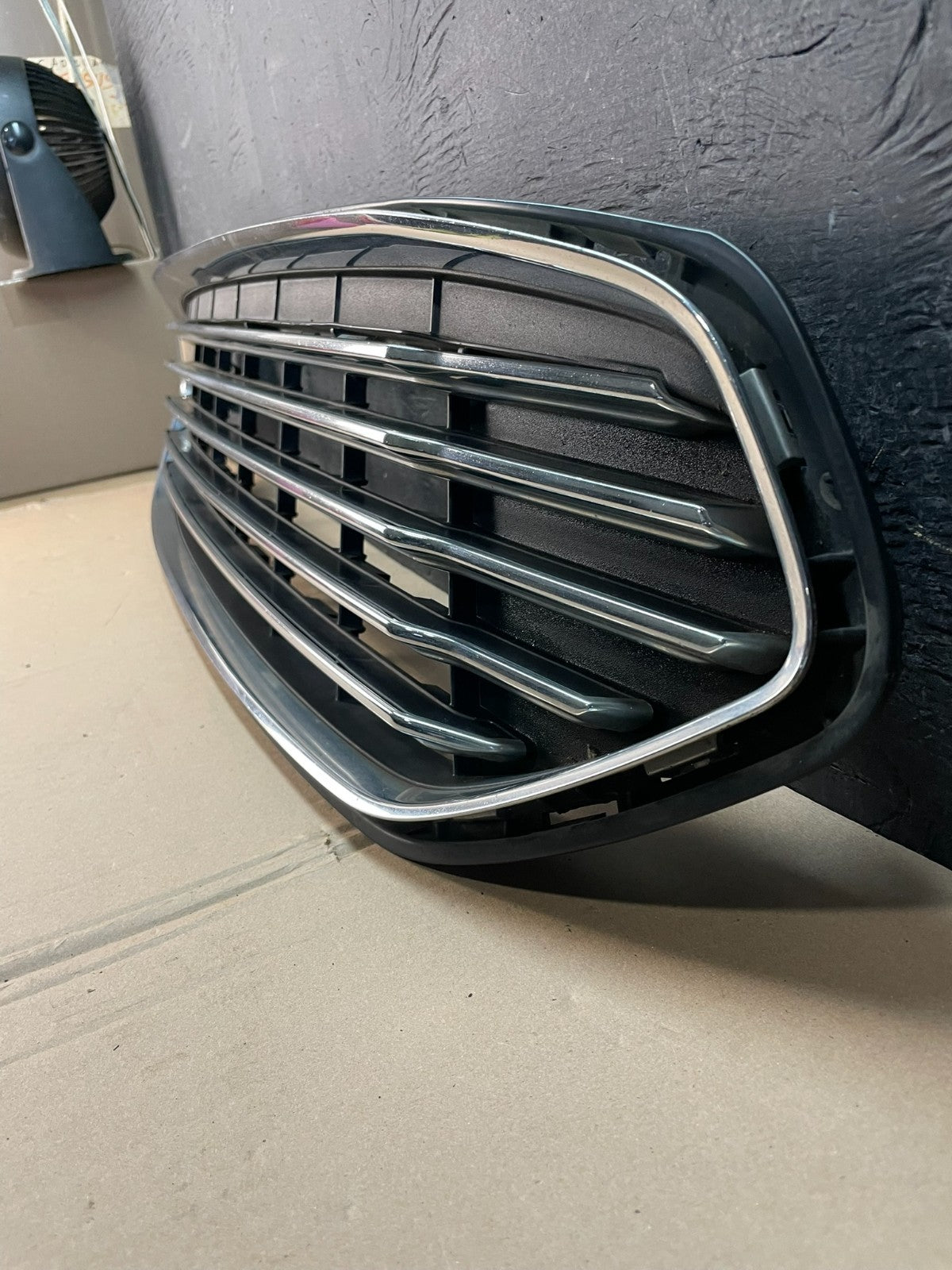 2013 to 2016 Ford Fusion Front Upper Grille Chrome Grill Bumper ad8336 DG1