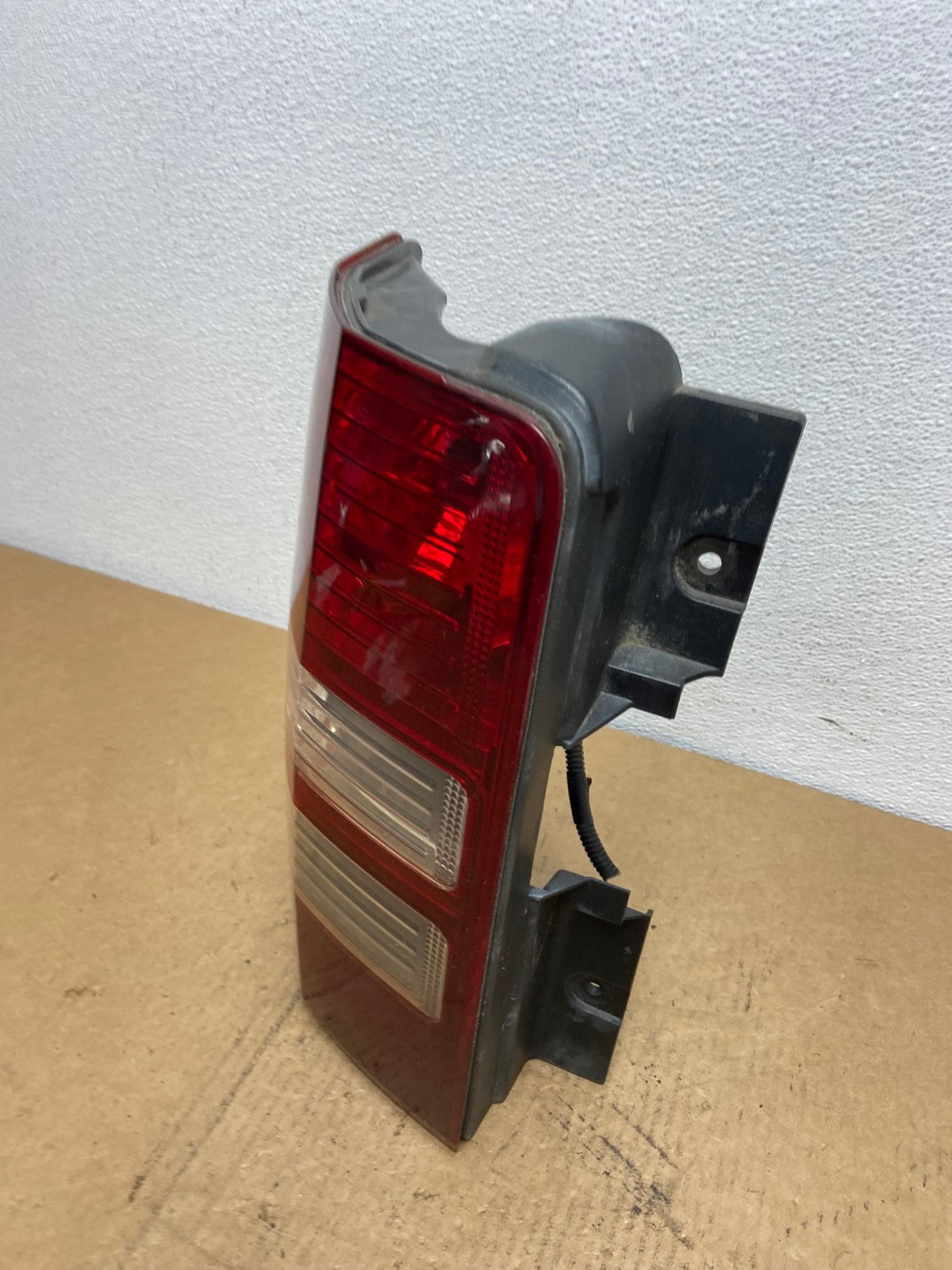 2008 to 2012 Jeep Liberty Left Driver Side Lh Tail Light AC3117 LK1