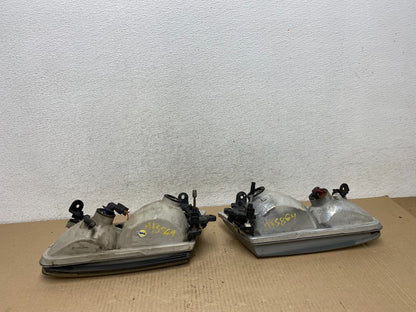 2000 to 2001 Toyota Camry Front Left+Right Side Headlights AF5864 DW8