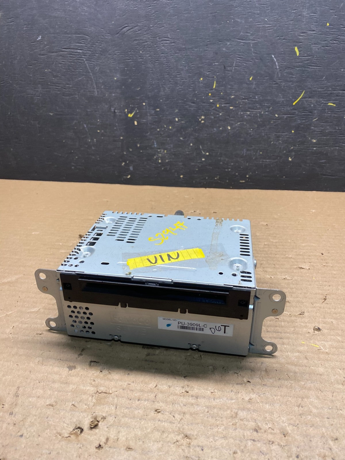 2014 2015 Ford Explorer Audio Equipment Radio Receiver AM FM CD S2947 DG0